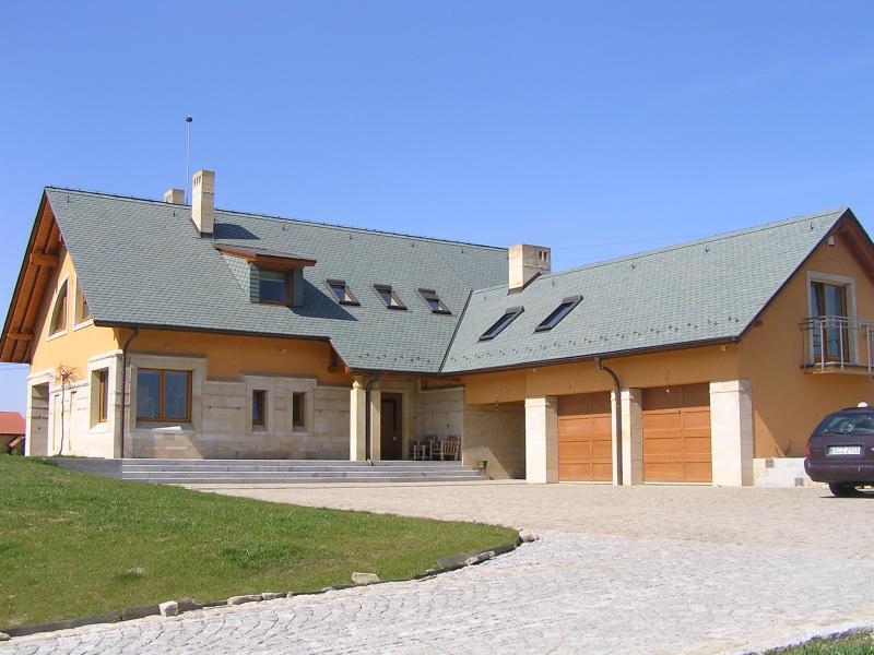 zielony